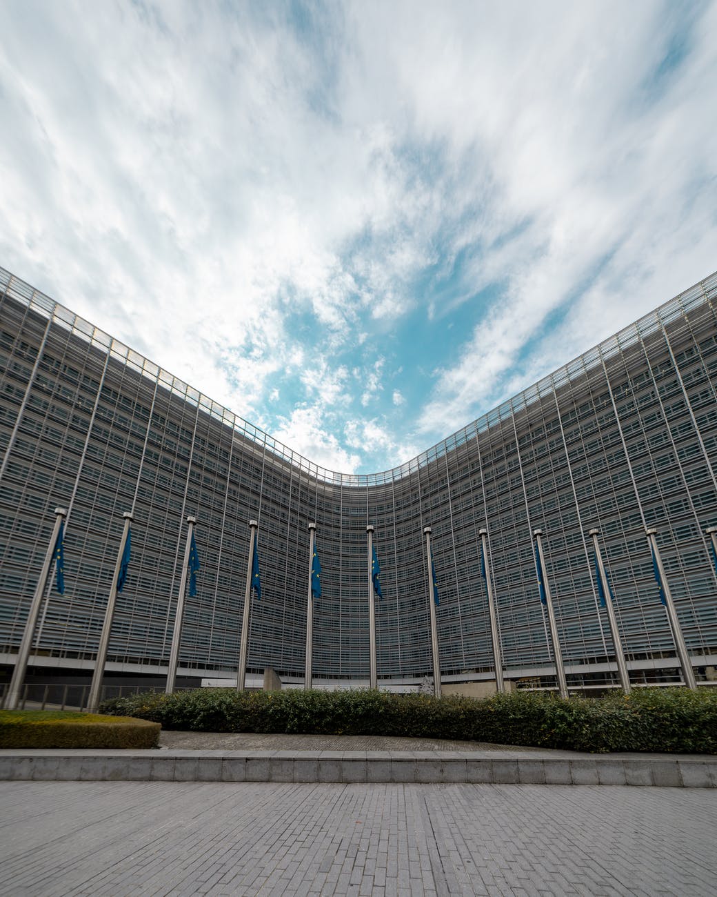 Apoyo financiero a Ucrania: Bruselas propone un nuevo paquete de 1.200 millones de euros