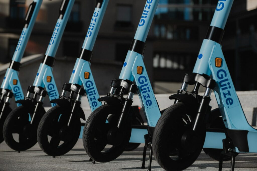 ¿Demasiada micro movilidad? Bruselas da la bienvenida a una nueva empresa de patinetes eléctricos
